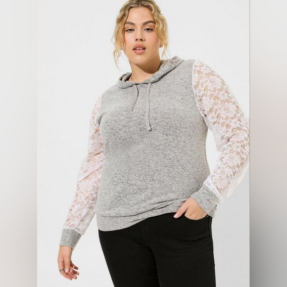 Torrid Super Soft Plush Lace Sleeve Hoodie Grey Size 5x - Picture 1 of 7